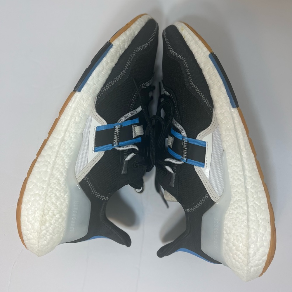 Adidas PARLEY X ULTRABOOST '22 SHOES (HQ6539) Size 9.5